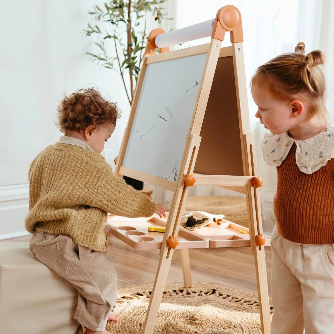 Caramel Magnetic Easel for Kids