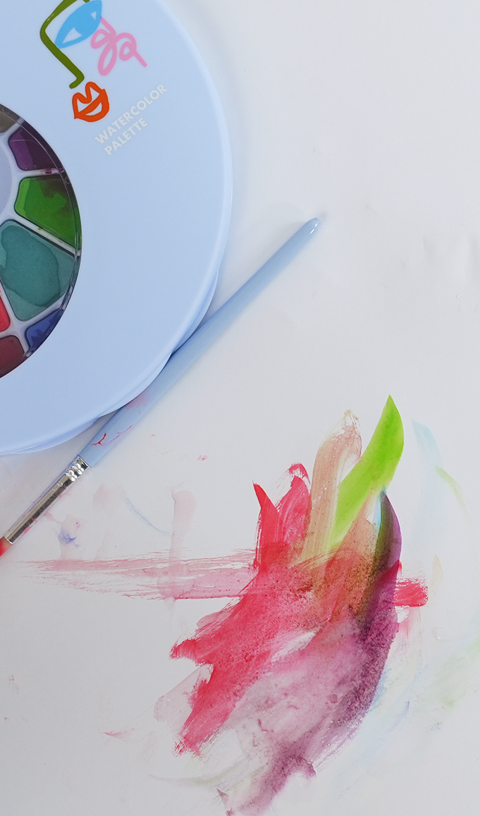 24-Color Watercolor Palette Party Favors
